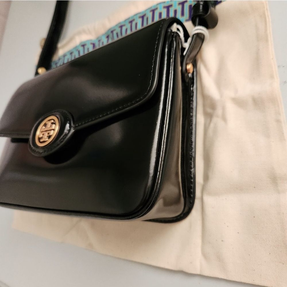 Tory Burch Robinson Spazzolato Convertible Shoulder Bag - Picture 3 of 13